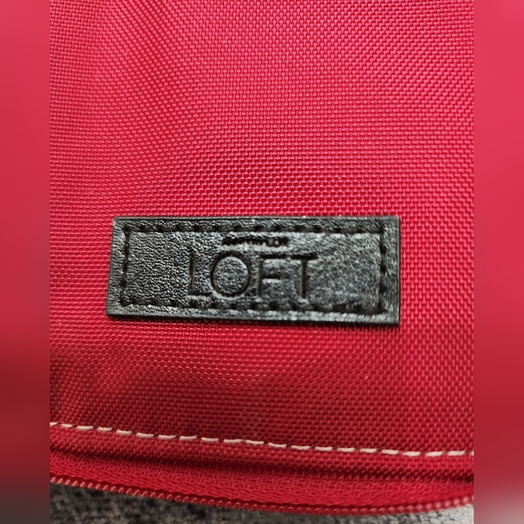 LOFT TRAVEL WALLET - Picture 7 of 12